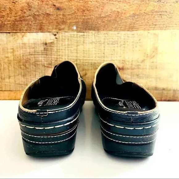 Lartiste Ehiche Black Floral Clogs/Mules - Picture 6 of 8